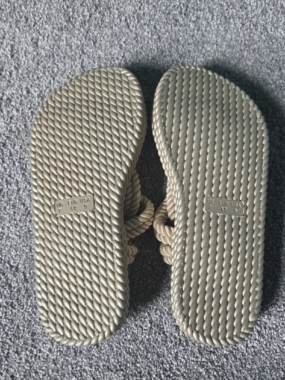 NWOT Knot-Detail Rope Slide Sandals in Beige